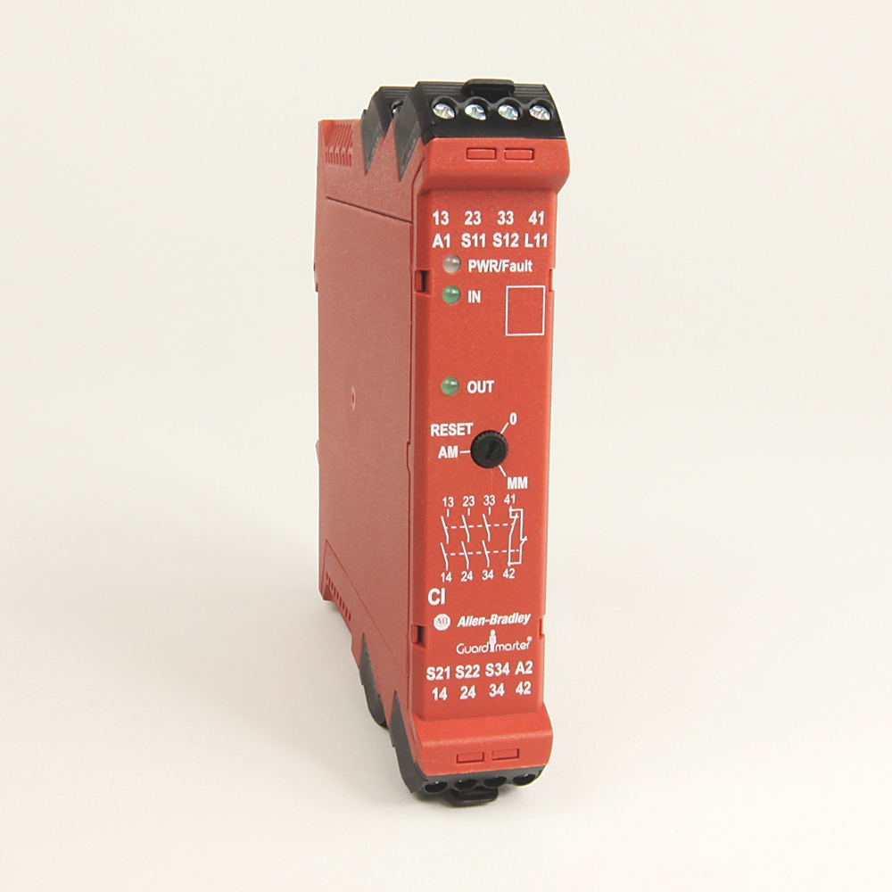 Product image for Allen-Bradley 440R-S13R2 Guardmaster Single Input Safety Relay