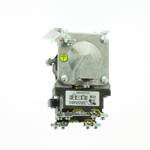 Product image for Square D 9050AO11DV02 120 VAC 60 Hz Coil 15 Amp 1NO 1NC 0.1 Second to 1 Minute Pneumatic Timer