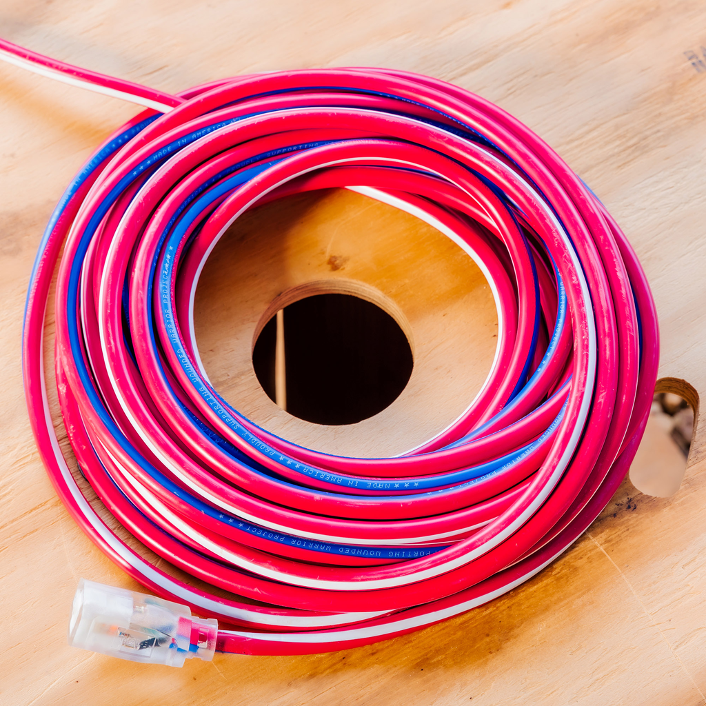 2549SWUSA1 - 100-Feet Contractor Grade 12/3 Lighted End American Made Cord