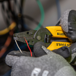 Wire Stripper/Cutter, 22-30 AWG Solid Wire