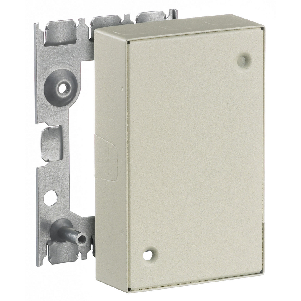 Product image for HWDK HBL5760IVA R WAY, BLNK EXT BOX