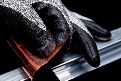 3M CGL-CR Cut Resistant Large Comfort Grip Gloves 3M CGL-CR Cut Resistant Large Comfort Grip Gloves