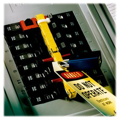 3M PanelSafe Lockout System PS-0721, 3/4-in Spacing, 21 Slots, safeguards your electrical machines and lighting and equipment