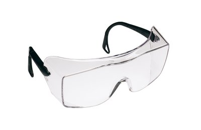 3M OX Protective Eyewear 2000, 12166-00000-20 Clear Anti-Fog Lens, Black Secure Grip Temple 20 ea/case