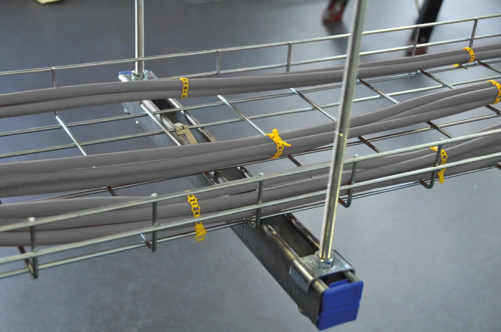 Strut Channel Type A, Slotted, Steel, PG, 10' x 1.625" x 1.625" x 14 GA