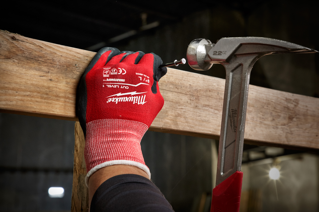 Cut Level 1 Nitrile Dipped Gloves - M