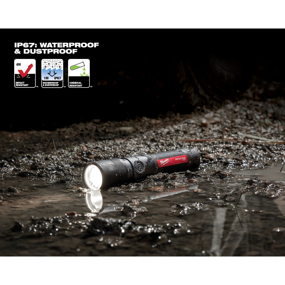 REDLITHIUM™ USB 1100L Twist Focus Flashlight