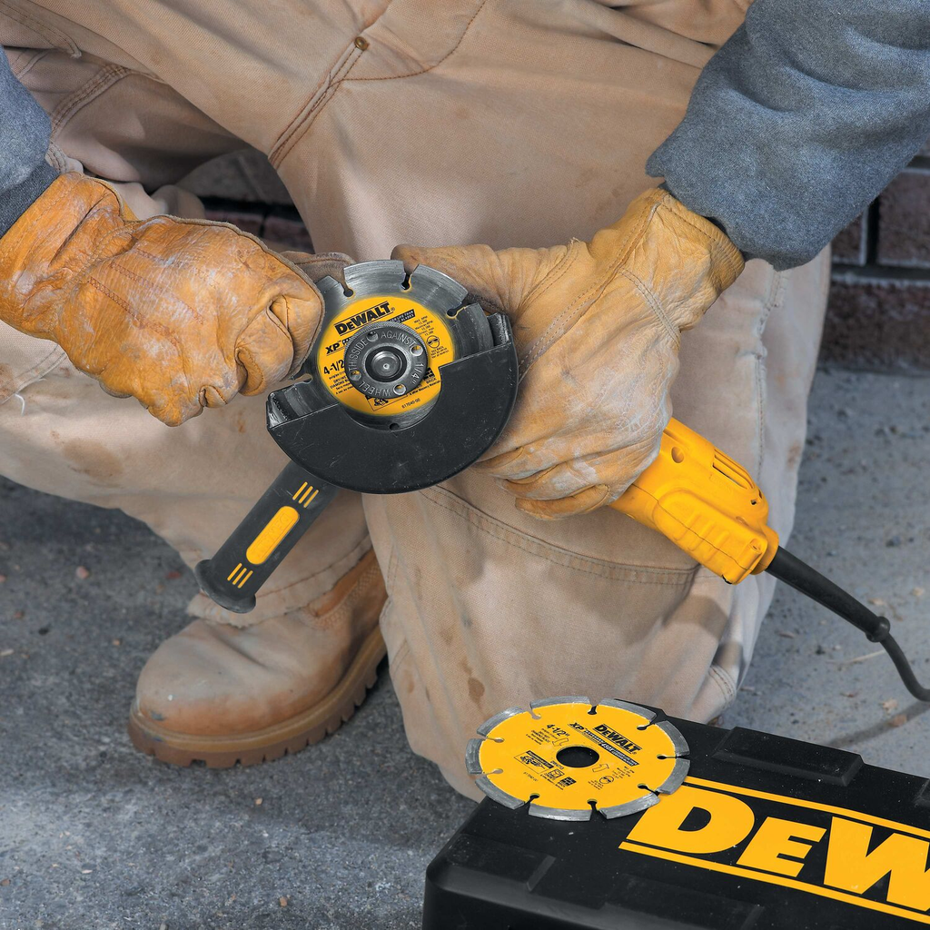 DEWD28402
