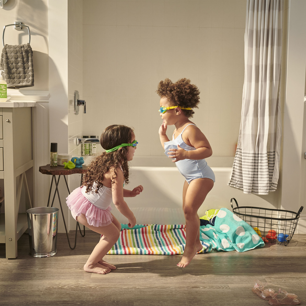 STUDIO ACRYLIC TUB 60X32 LH WHITE, White