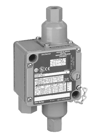 836T Pressure Controls - Traditional Machine Tool, D - Style Pressure Difference Control. 40 psi. Enclosure Type 1, 4 and 13 Industrial use.. S.P.D.T., 2 - circuit contact block. No Modifications, No Modifications, No Pilot Lights