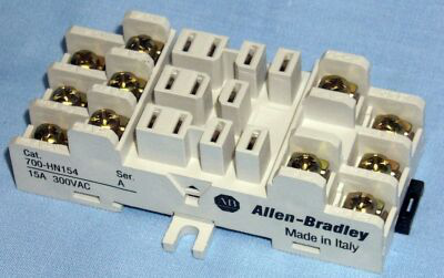 700-H General Purpose Accessories, 11-Blade Base Socket, Screw Terminals, Open Terminal Construction (Pkg. Qty. 10), 700-HN154