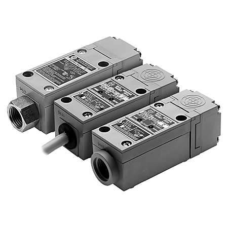 A-B 802PR-XBAH1 PROXIMITY SWITCH A-B 802PR-XBAH1 PROXIMITY SWITCH