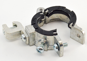 Bridgeport SGB-383CL 1" Split Grounding Bushing, Insulated, 4-14 Lug, Die Cast