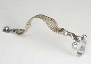 Bridgeport Fittings BJ-100RT is an optional bonding jumper for visual bonding requirements of the EC-100RT expansion fitting. It includes a flexible braid assembly and an aluminum bonding ring.
