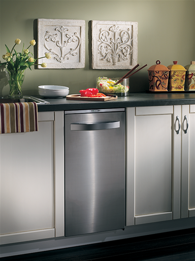 Product image for BROAN 15SS 15" Compactor, flat stai