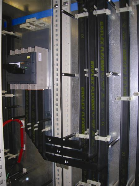 DDS_381049
