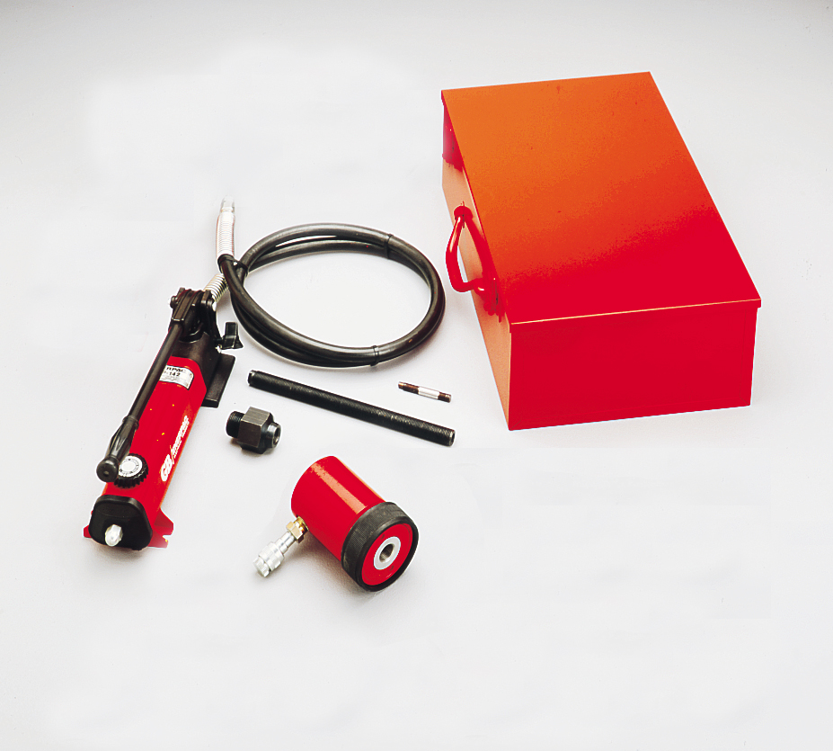 Hydraulic Slug-Out Set w/o punches and dies and with PH20 Hand Pump