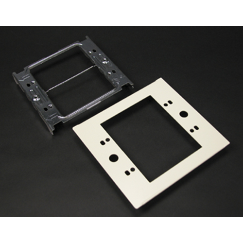 Wiremold V4047C-2 4-3/4 x 5-1/8 Inch Ivory Steel Multiple Channel Raceway 2-Gang Device Plate Wiremold V4047C-2 4-3/4 x 5-1/8 Inch Ivory Steel Multiple Channel Raceway 2-Gang Device Plate
