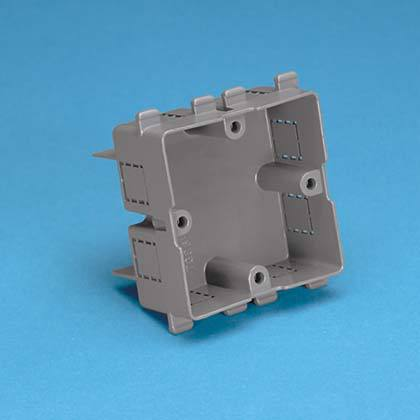 TG-86 Single Gang Hanging Box - Single gang box mounts UK power and communication devices and faceplates. Separates and fully encloses outlet/device to provide cabling separation.