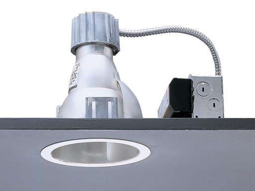 Product image for Philips Lighting 8022CCLW 7-3/8 Inch Comfort Clear Round Compact Fluorescent Downlight Trim