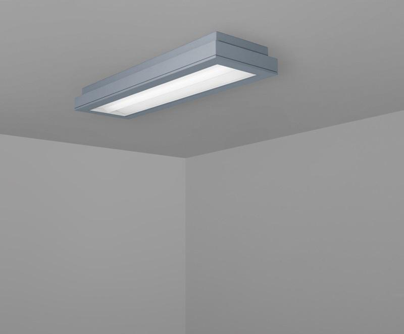 Pique Recessed Fluorescent
