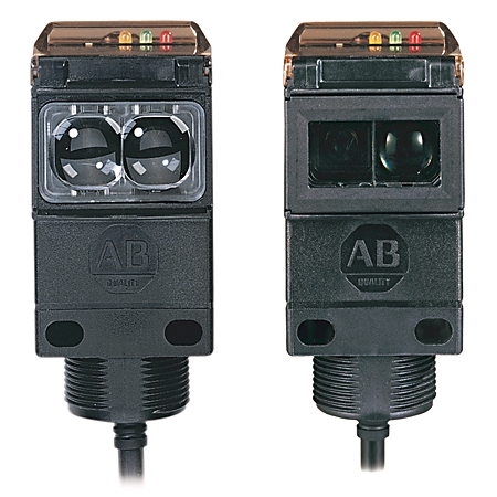 PHOTOSWITCH Photoelectric Sensor, Diagnostic, Retroflective, 9.14m (30ft), 10-30V DC, 4-pin DC Micro (M12) QD
