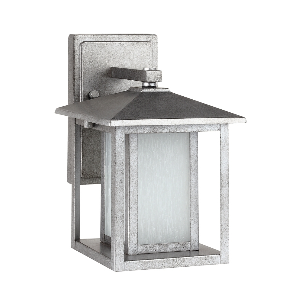 One Light Outdoor Wall Lantern