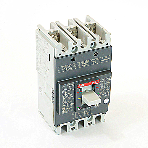 Molded Case Circuit Breakers