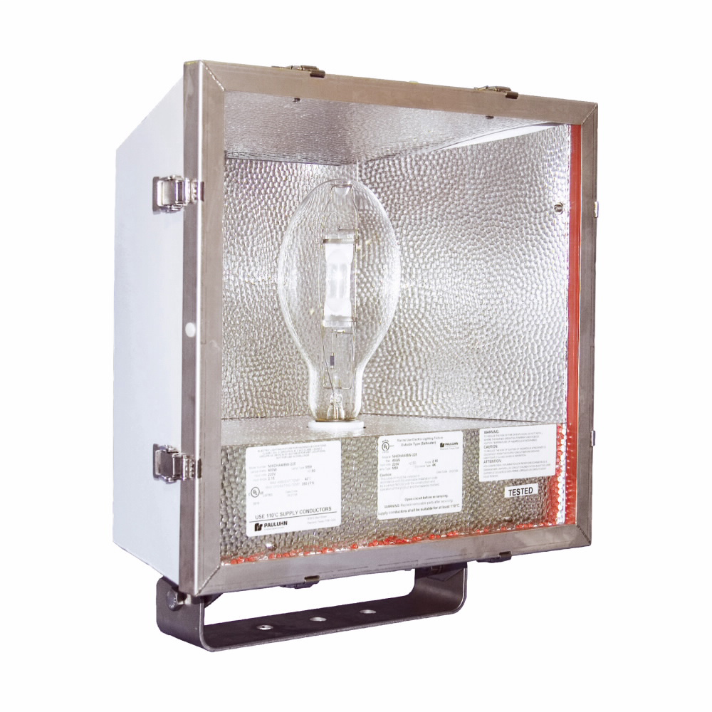 Product image for Crouse-Hinds Series NHIDPA17IB 175 W 120 to 277 VAC Copper Free Aluminum Metal Halide Pulse Start Floodlight
