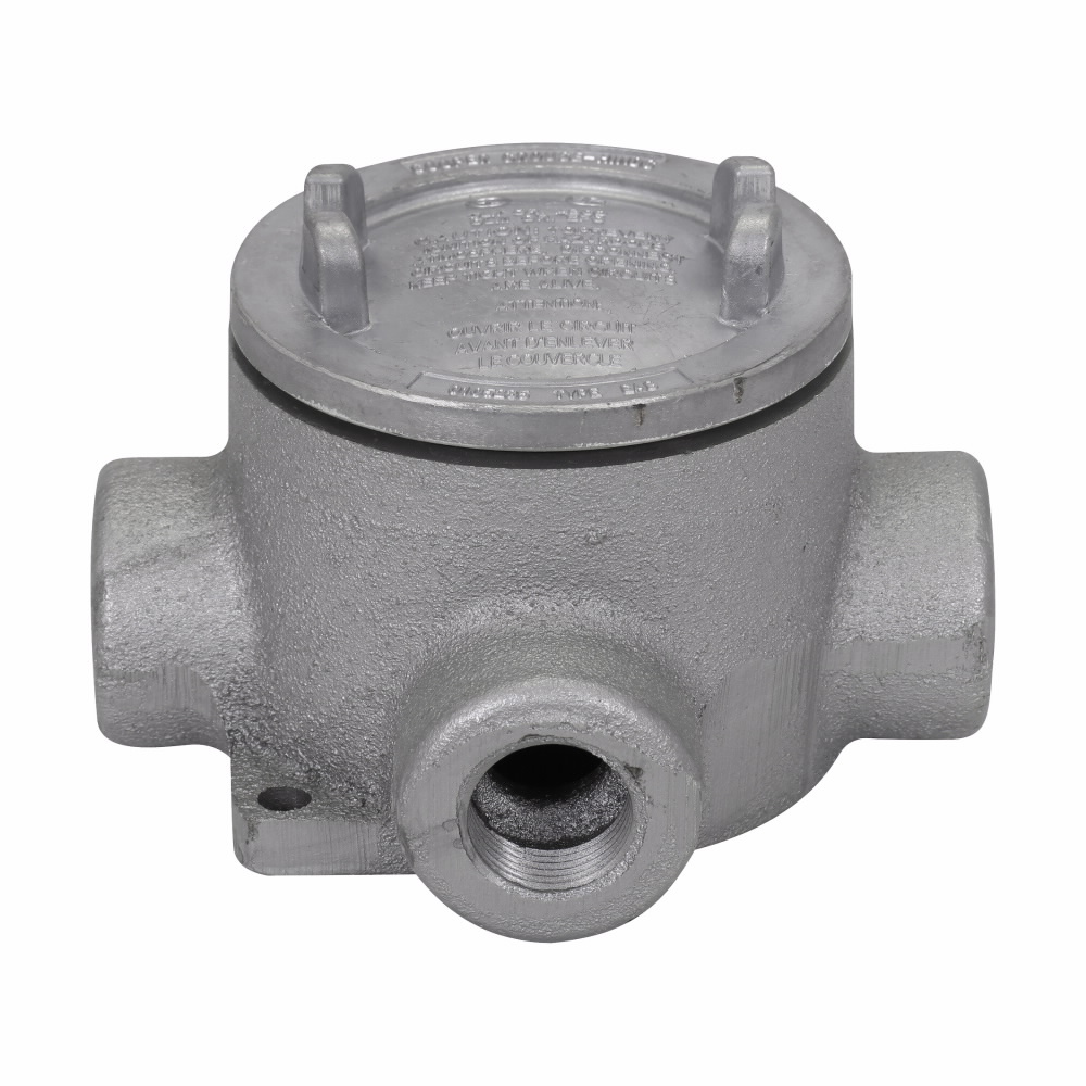 Product image for Crouse-Hinds Series EABT16 1/2 Inch Hub Iron Alloy Type T Round Conduit Outlet Box with Cover