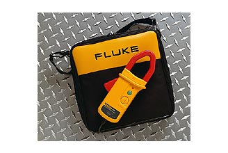 Product image for Fluke I410-KIT 600 Volt 400 Amp AC/DC Current Clamp Kit