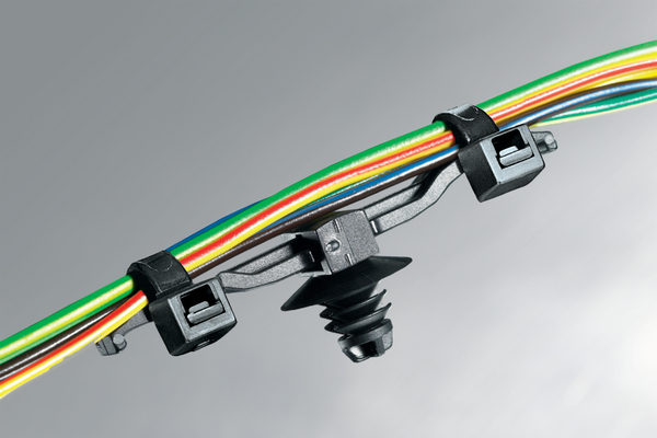 Bundling clips moveable, with fixing CHA2