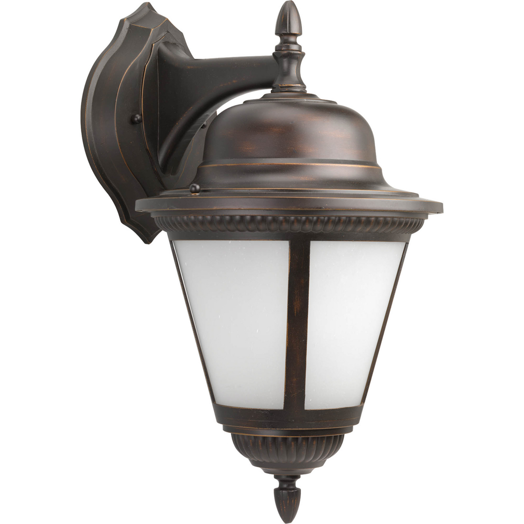 1-Lt. CFL wall lantern