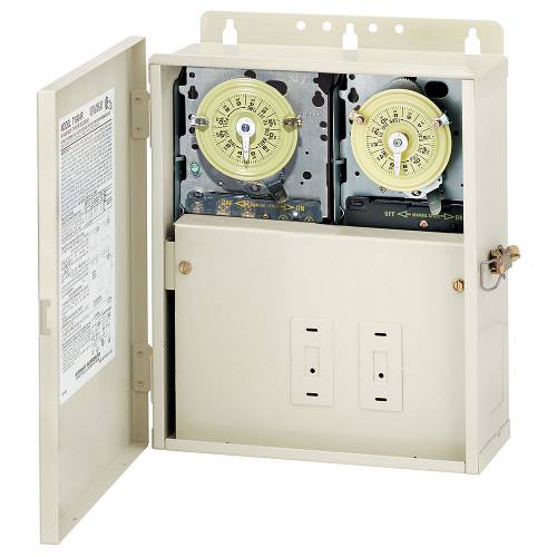 30 A Power Center with T106M & T104M Mechanisms