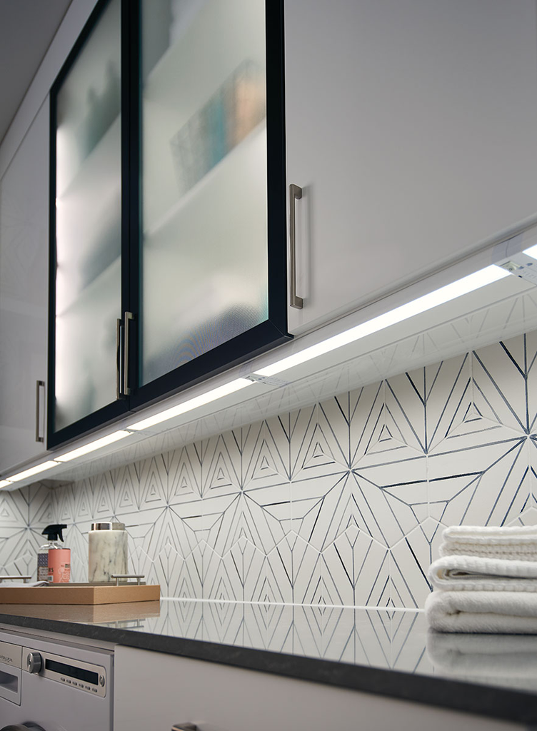 Kichler 4U30K12WHT 132 Volt Under Light Fixture Cooper Electric