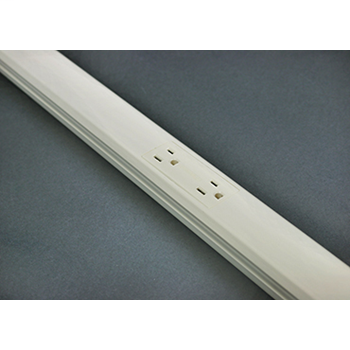 NM20GB530 Nonmetallic Plugmold® Multioutlet System