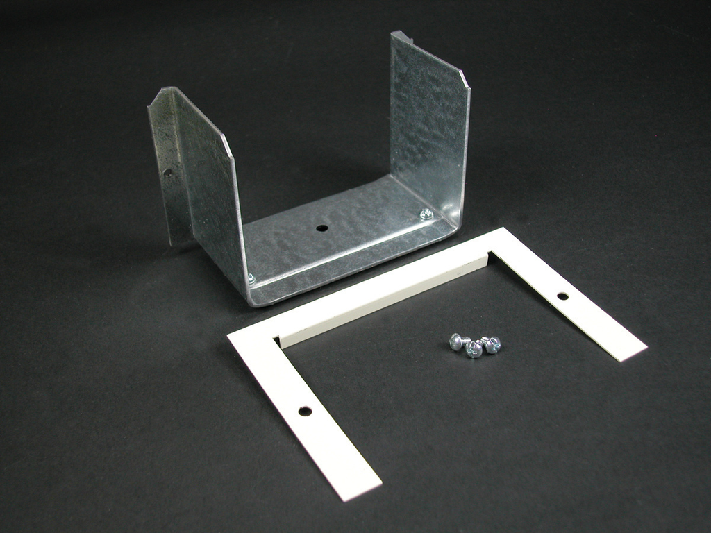 Product image for Wiremold G6086 5-3/16" Gray Steel Multiple Channel Raceway Panel Connector