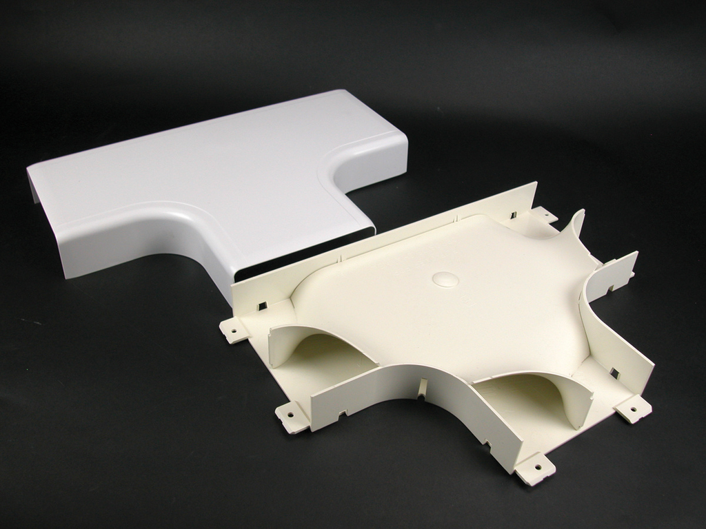 Product image for Wiremold 5415FO-WH 5400-Series Raduised Full Capacity Tee Fitting