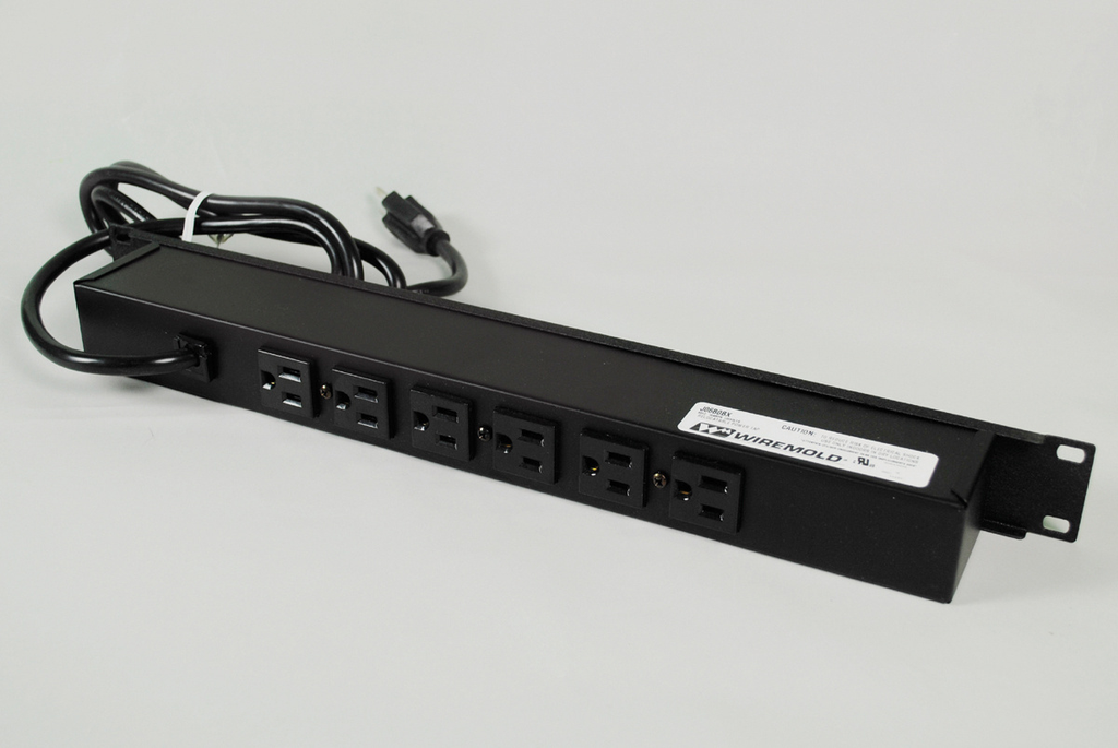 Product image for Wiremold J06B0BX Rack Mount 120V/15A/6 rear O/L /6' cord