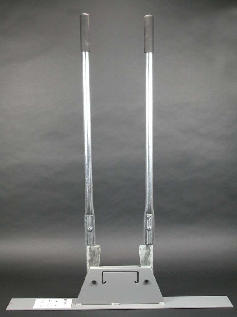 Product image for Wiremold 640B Raceway Base Cutter