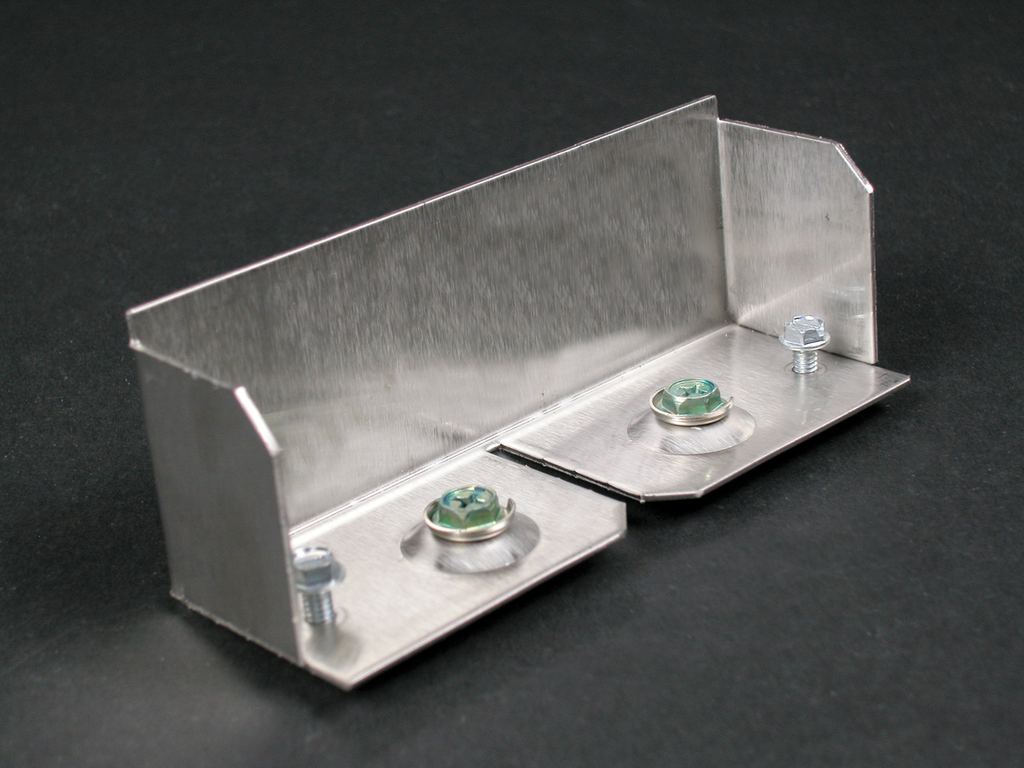 Product image for Wiremold S4010B0 S4000 Blank End Fitting