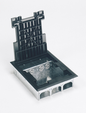 Product image for Wiremold SAF21/2-KC SAF FLOORBOX BLK CARPET COVER&TRIM