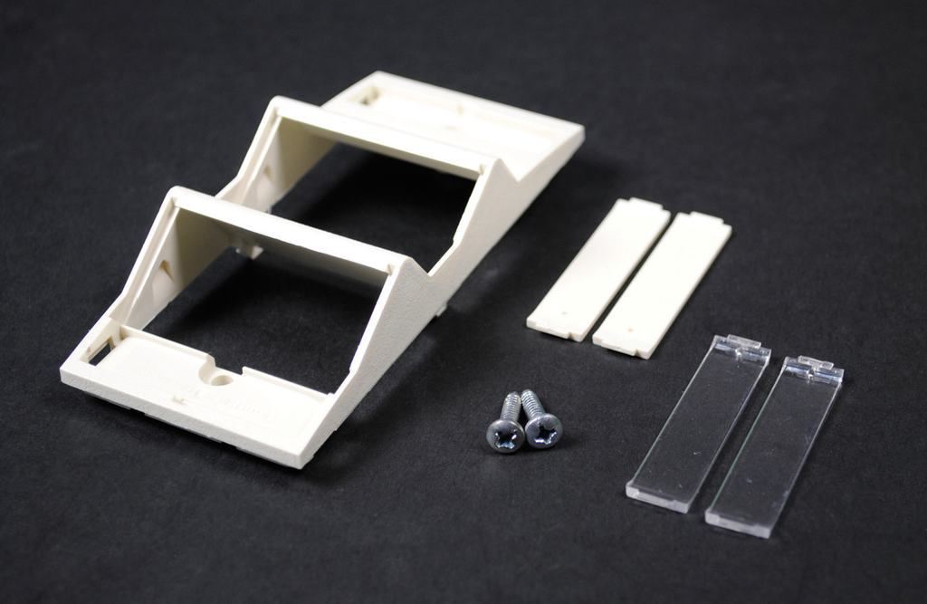 Product image for Wiremold ARA-S2-WH CM Angled Raceway Adapter