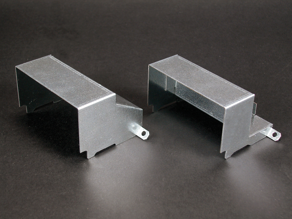 Product image for Wiremold DSDWNX DS4000-Series Crossover Kit