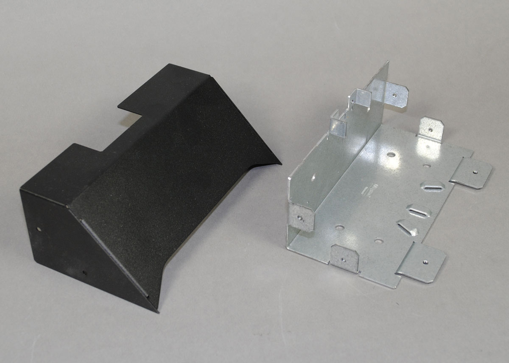 Product image for Wiremold OFR89-2400 7-3/16 x 4 x 2-9/16" Steel Multiple Channel Raceway Transition