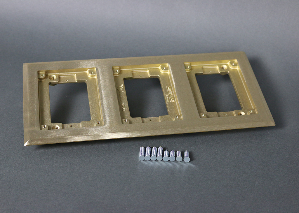 Product image for Wiremold 837C 13 x 5-3/4" 3-Gang Brass Floor Box Carpet Flange