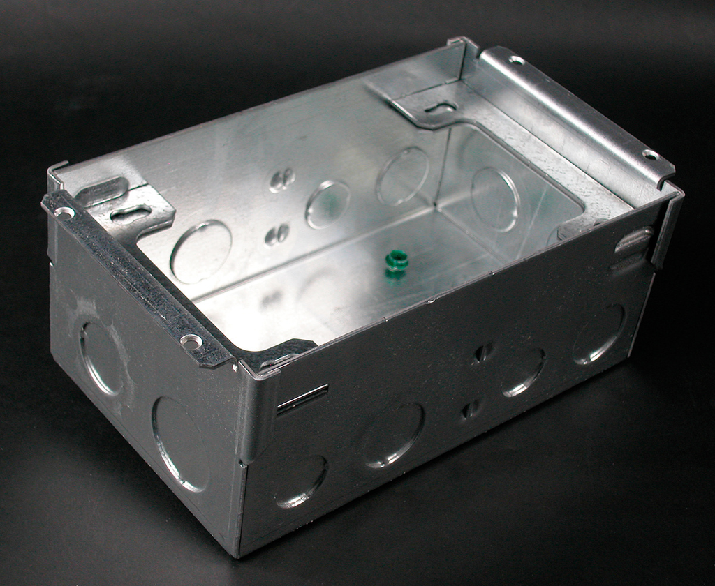 Product image for Wiremold 880W2 1/2 x 3/4 x 1" 58/59 In? 2-Gang Steel Floor Box