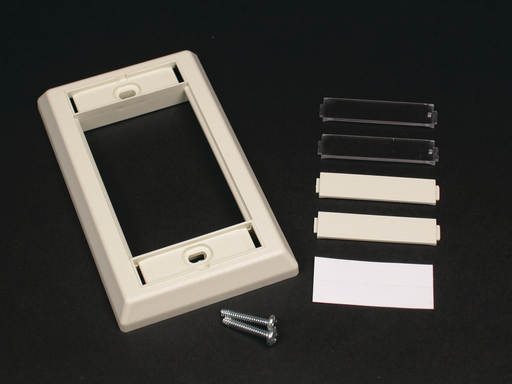 Product image for Wiremold CM-SFP-WH CM-Series Single-Gang Faceplate