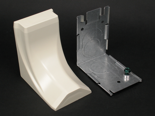 Product image for Wiremold 2686FO 2-1/2 x 3-5/8" Steel Dual-Channel Fiber Ready Raceway Transition Feed Fitting