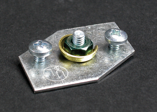 Product image for Wiremold AL5209 AL5200-Series Large Multi-Channel Raceway Grounding Adapter Fitting